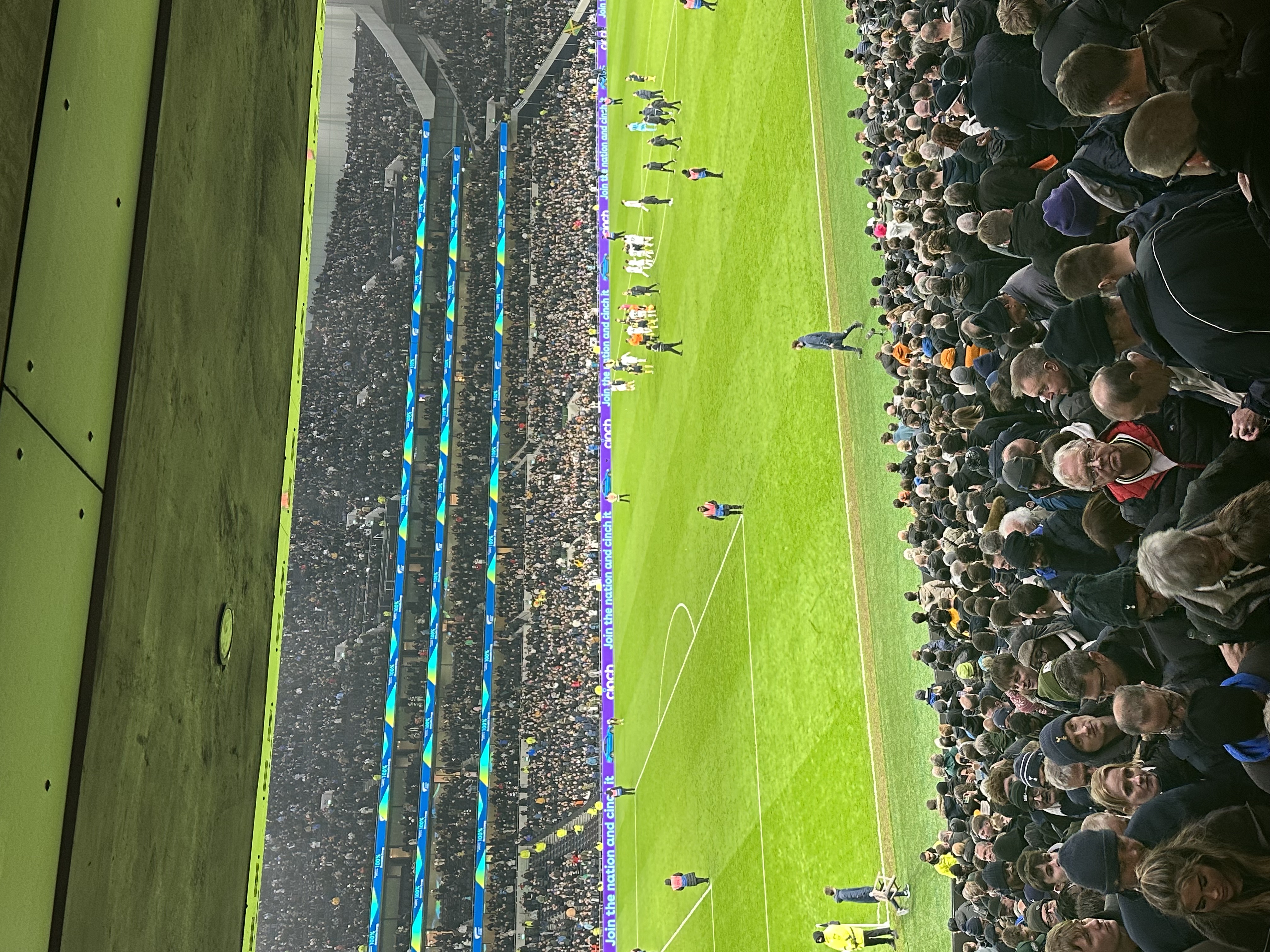Crystal Palace - Premier League sɛnea ɛyɛ fans paa?