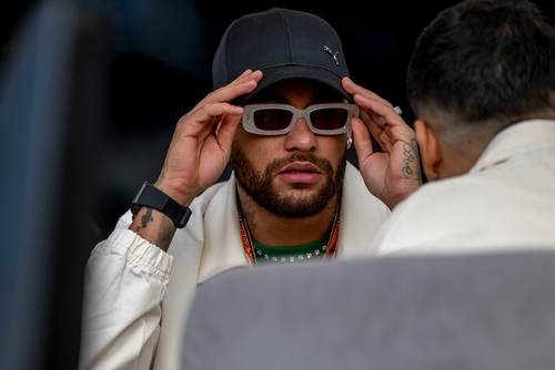 Neymar se vrací domů!